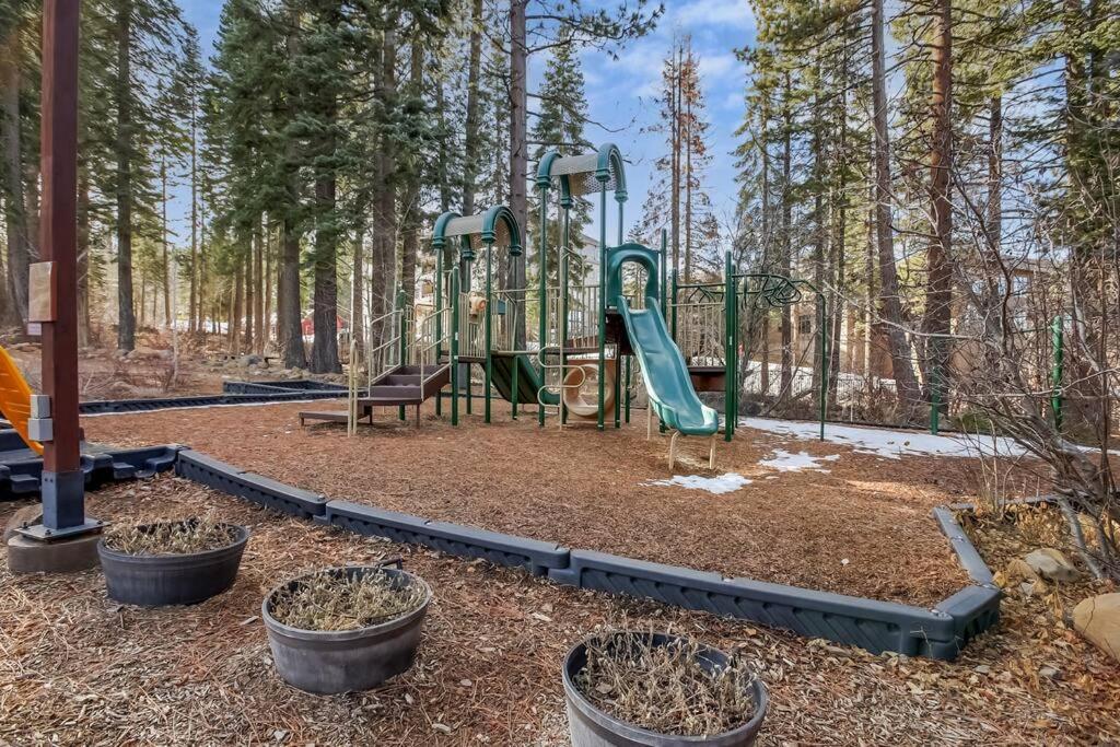 Slope Side Studio In Northstar Village! Траки Экстерьер фото
